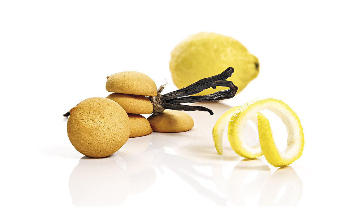 LEMON AND VANILLA BISCUIT DELIGHTS